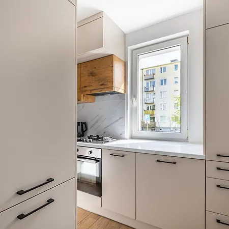 Initium - - Kolobrzeska 67l