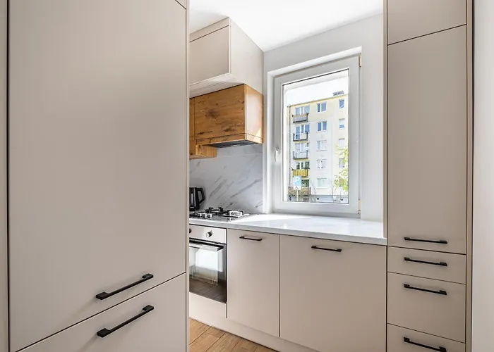 Initium - - Kolobrzeska 67l