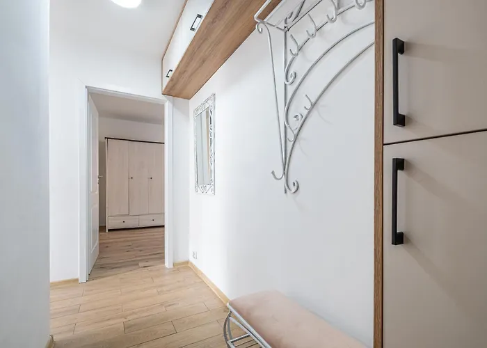 Initium - - Kolobrzeska 67l * Gdansk